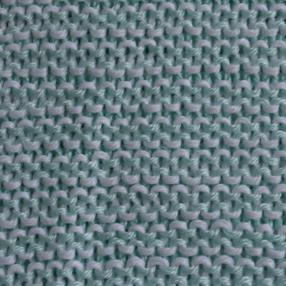 Hand knitted Green and White Baby Blanket - Picture 4 of 6